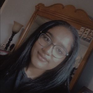 Meet your Posher, Devika